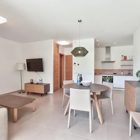 Tinerfe 0-2 Deluxe 1b Ferienhaus *